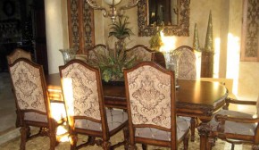 Dining Room 