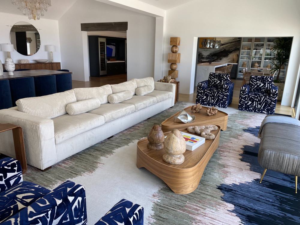 Custom made sofa upholstery Jacksonville FL